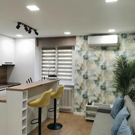 شقة Kossuth 10 دوناويفاروش