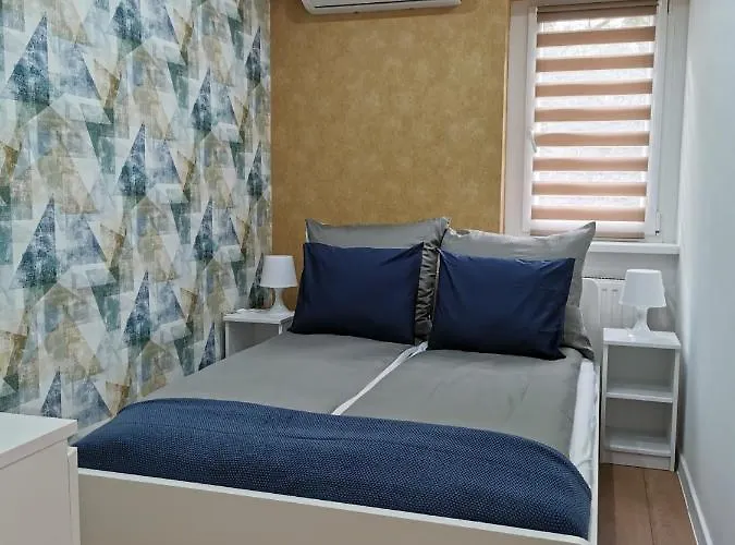 Kossuth 10 Apartament Dunaújváros